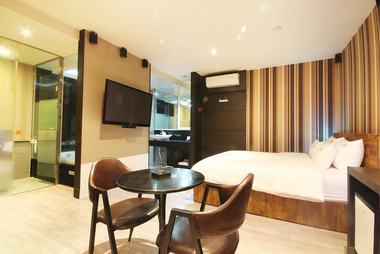 Hotel Zara Changwon Exterior foto