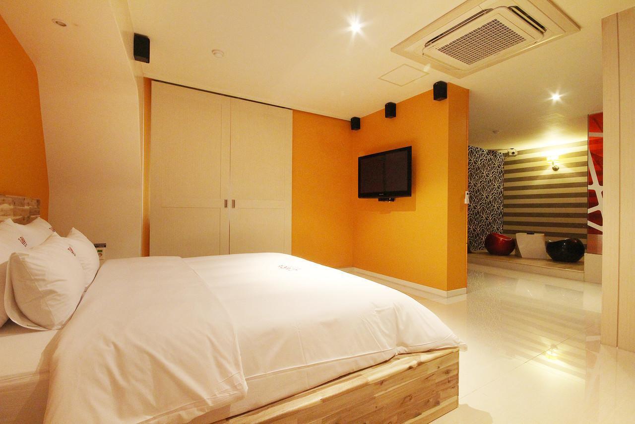 Hotel Zara Changwon Exterior foto
