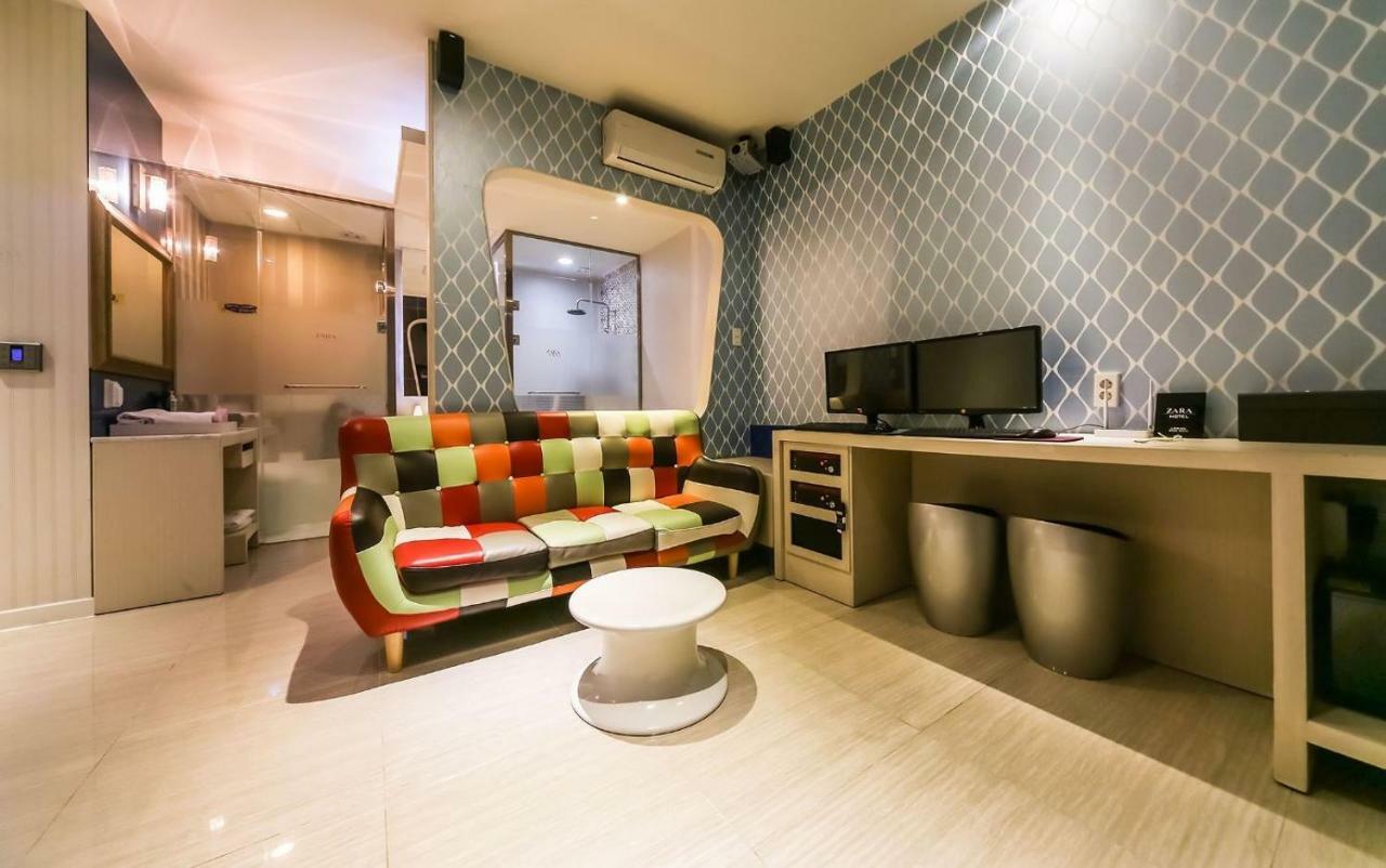 Hotel Zara Changwon Exterior foto